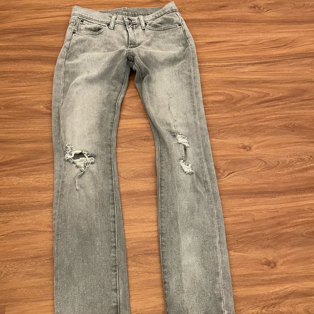 Levi's Gray Bootcut Jeans with Timeless Appeal